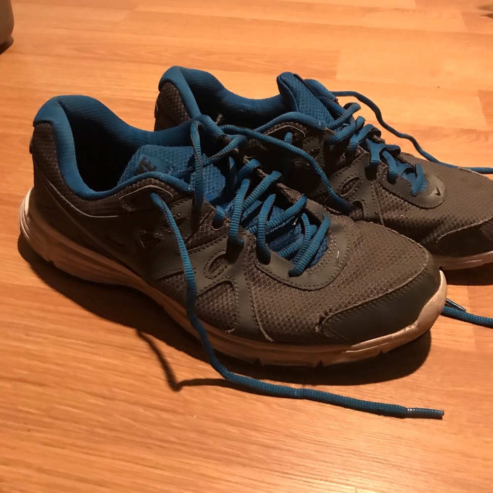Nike sneakers blue and gray 10.5